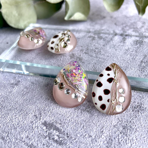 glass drop dalmatian dried flower Earrings 9枚目の画像