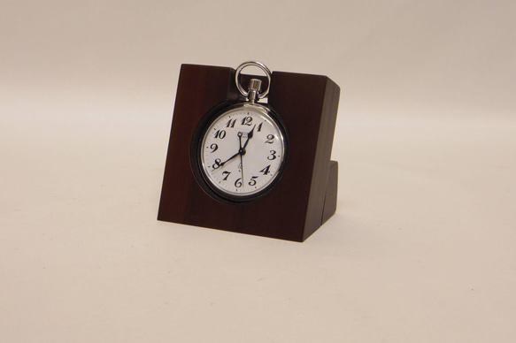 ツーウエイ　鉄道時計スタンド　チークウッド　ディープブラウン　ウレタン仕上 2枚目の画像