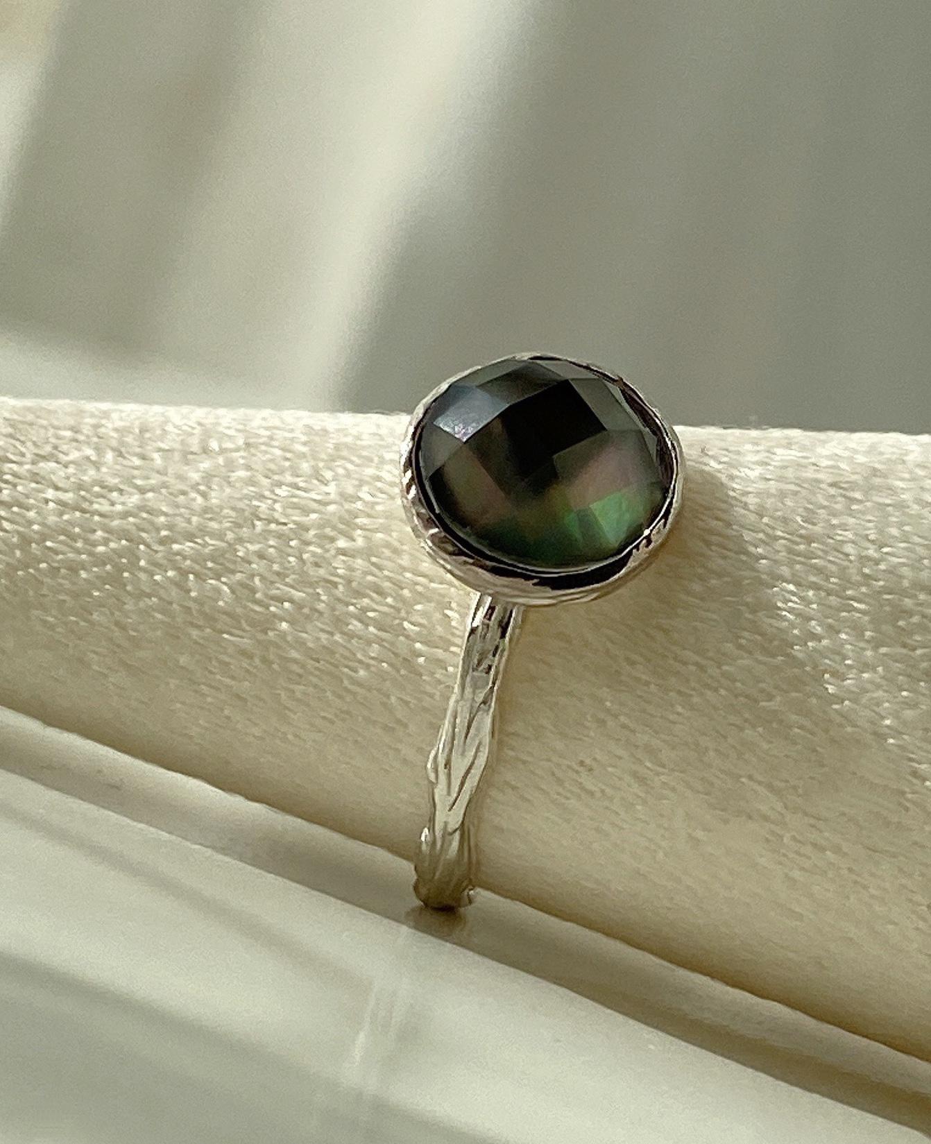 ෆブラックシェル×クリスタルAAAカボションカット指輪RG70ෆ ෆブラックシェル×クリスタルAAAカボションカット指輪RG70ෆ