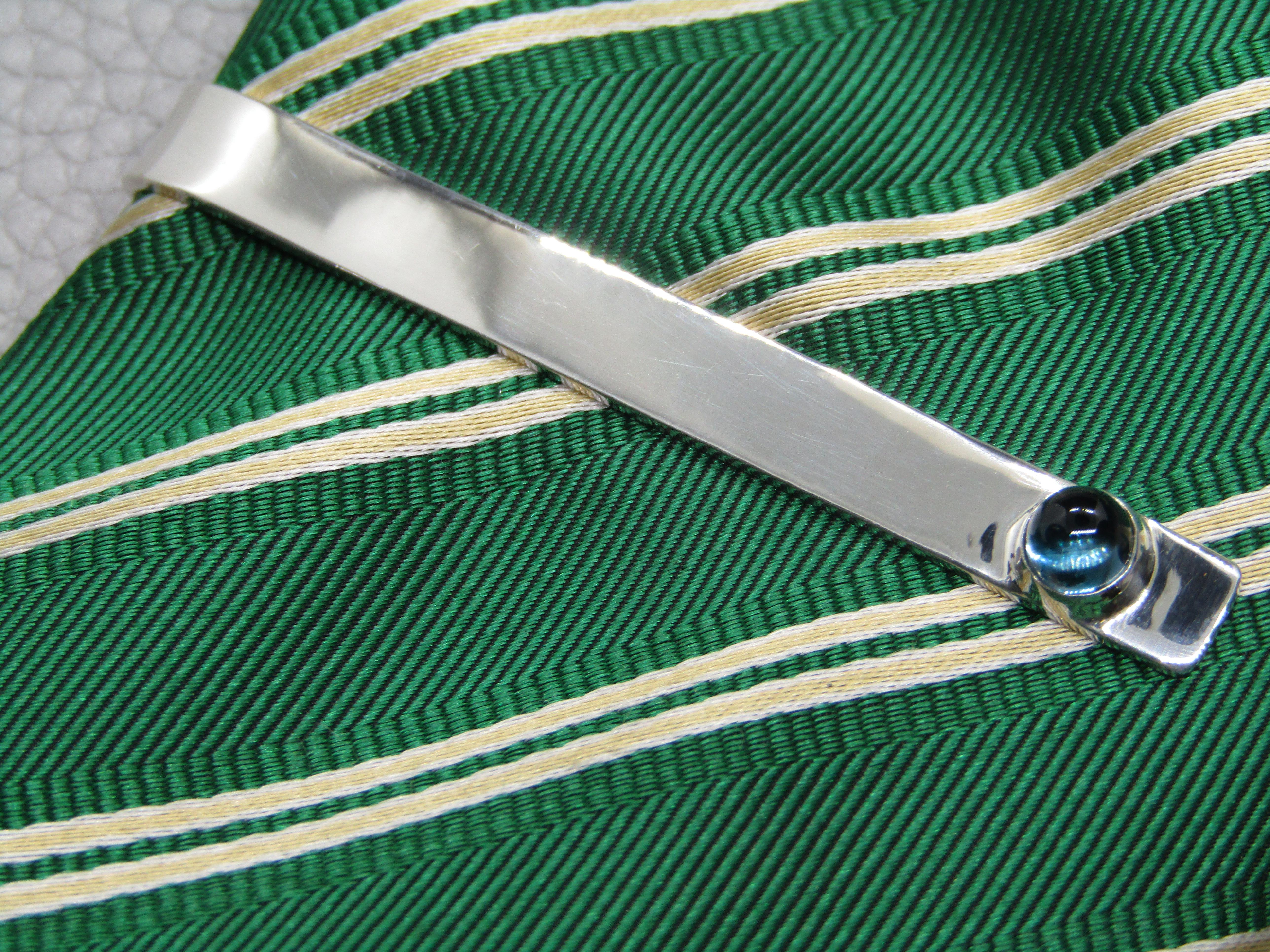 最終価格！K18 ブルートパーズ？　ネクタイピン ラス1 8×6 紺碧 ブルートパーズ/青黄玉 シルバー 天然石ネクタイピン