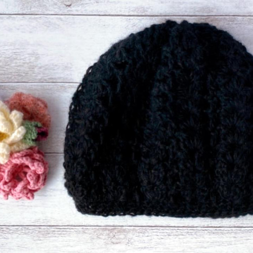 2ウェイ薔薇のコサージュ付きニット帽子 黒のニットキャップ