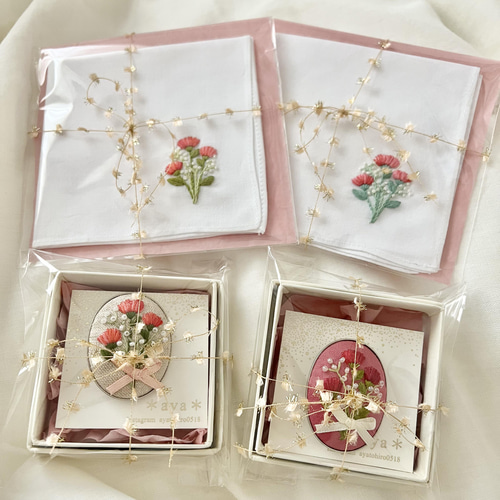 かすみ草とチューリップのブーケ 刺繍ブローチ/刺繍ヘアゴ厶