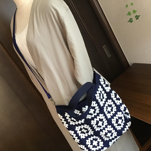 2wayグラニースクエアモチーフバック(ネイビー×ホワイト)【受注
