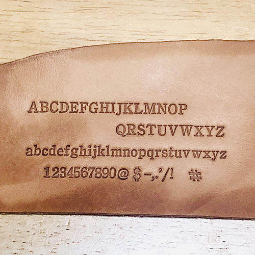 活字 3号(1) 活字1セットと活字ホルダーのセット販売です