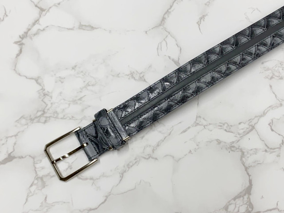 日本製　センザンコウ　穿山甲　牛革　コンビ　上質　ベルト　エキゾチックレザー 