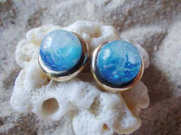 Deep Sea Jellyfish Earrings ☆海月☆ステンレススタッドピアス 5枚目の画像