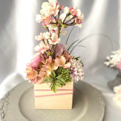 桜とバラのwood boxアレンジメント】アーティフィシャルフラワー