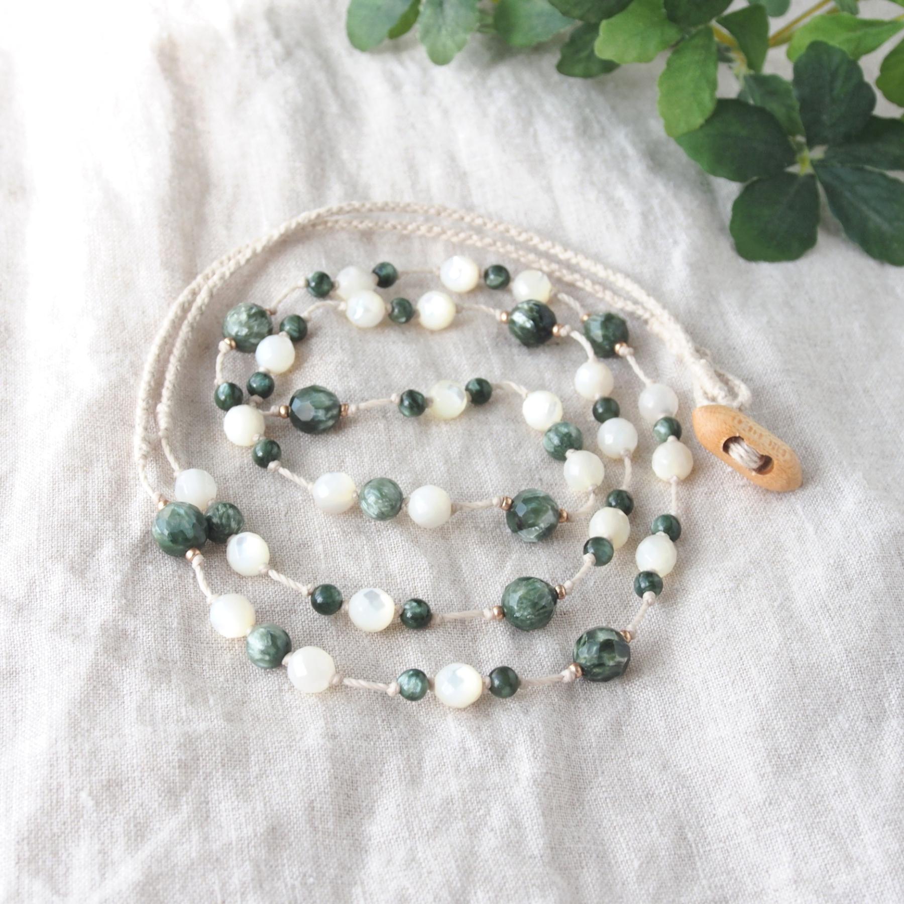 White Forest Long Necklace 5,775円