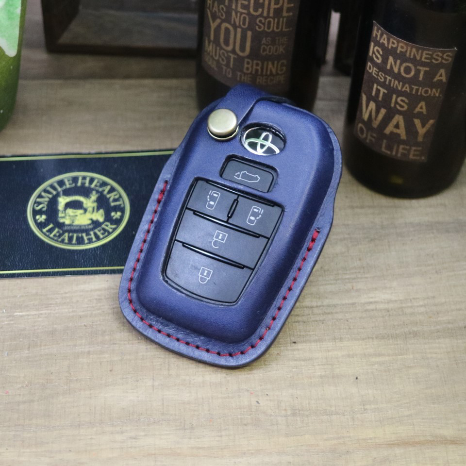 名入れ 無料 スマートキーケース　トヨタ　本革　ボクシー　ノア　新型　９０系 等 　 【レザーキースーツ】キーリング仕様