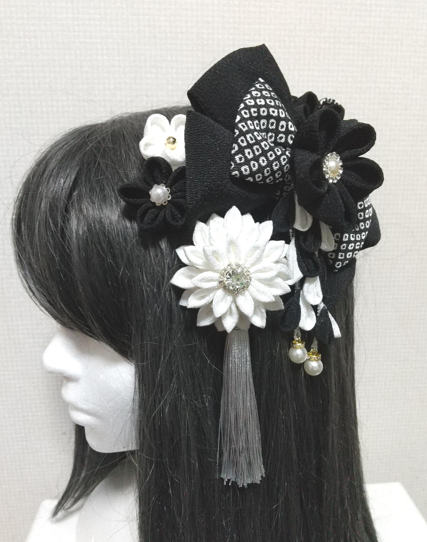 オーダー髪飾り リボン 髪飾り黒 モノトーン 成人式髪飾り 卒業式髪飾り 七五三髪飾り つまみ細工
