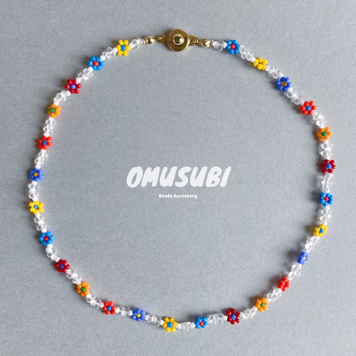 レトロなフラワービーズとチェコシードのビーズネックレス