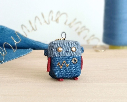 ぬいぐるみロボット ロボchi9号 マスコット┃ロボット ぬいぐるみチャーム デニム