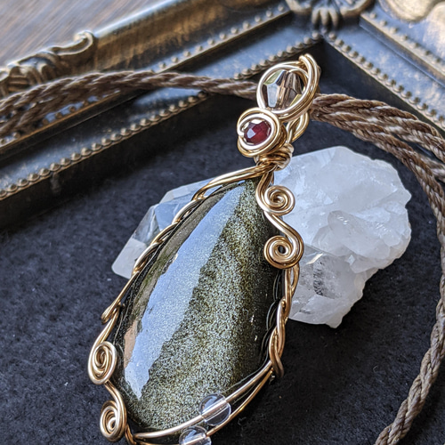 ☆ゴールデンオブシディアン☆ワイヤーマクラメ編みネックレス