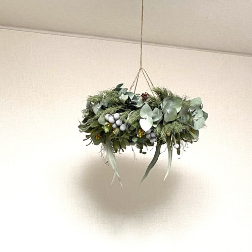 ユーカリと紫陽花のフライングリース | F L E U R I