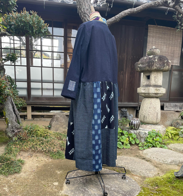 【着物リメイク】藍染め絣の羽織りワンピース/刺し子/ギャザー 3枚目の画像
