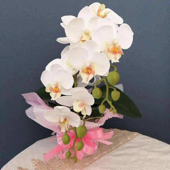 花瓶付きアーティフィシャルフラワー （胡蝶蘭）