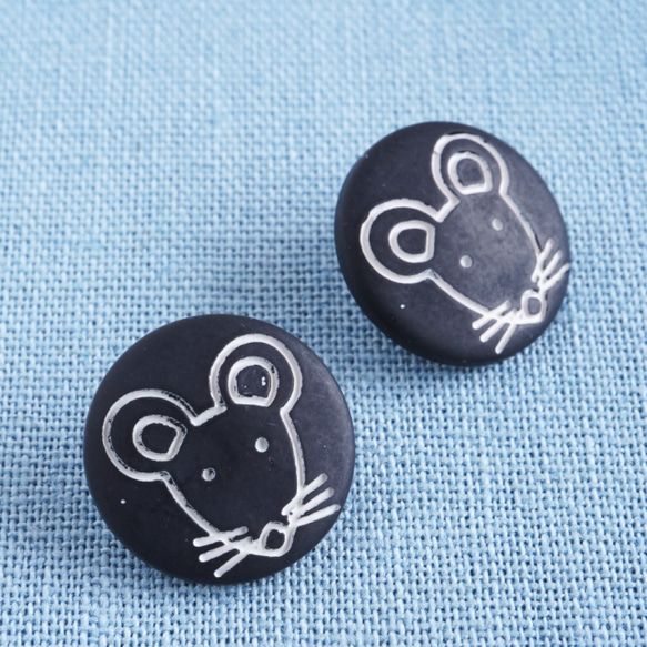 (3個) 15mm　ねずみのボタン　フランス製 ＊ 黒 ネズミ 1枚目の画像