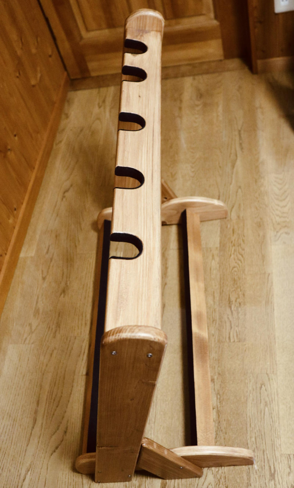 【24時間以内に発送】手作り木工　木製ギタースタンド （チーク）５本掛け 11枚目の画像