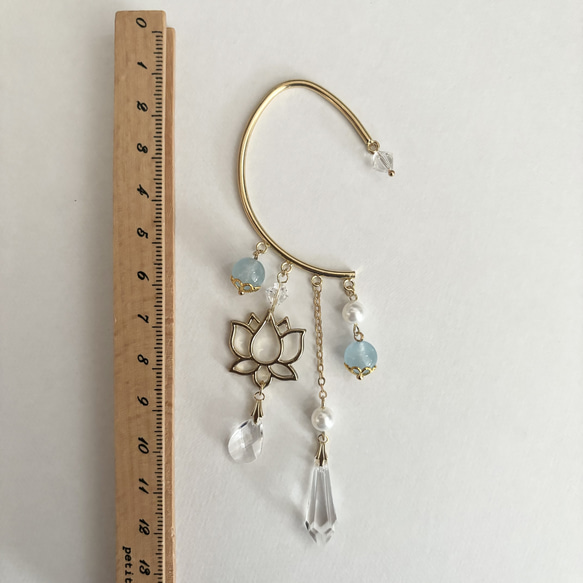 清らかな心 蓮の花のイヤーフック 3枚目の画像