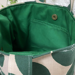 ❤️グリーンあんぱん柄バケツ型トートバッグ❤️ 3枚目の画像