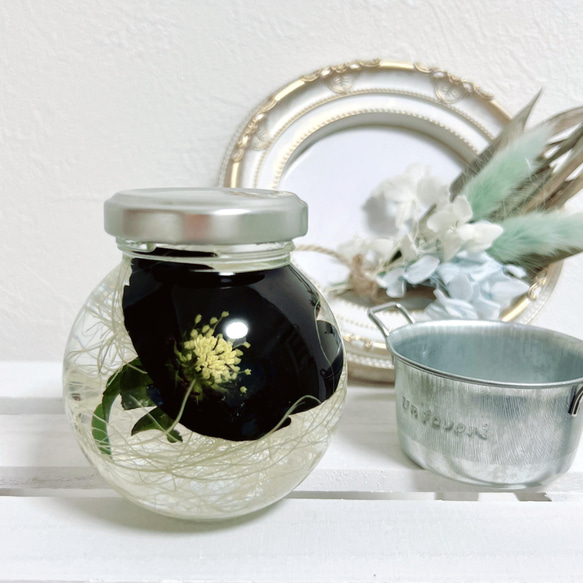 本物クリスマスローズ❤︎大輪で豪華ドライフラワーのハーバリウム