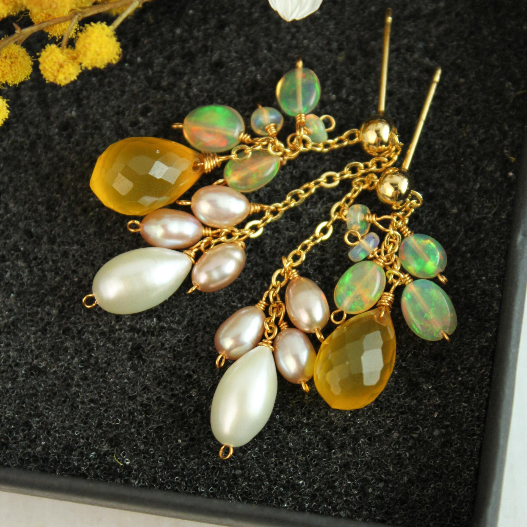 【左右長さ調整可能✿】粒厳選 花束ピアス（スライドチェーン・スタッドピアス）