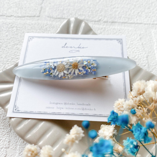 ドライフラワーのブーケ＊ヘアクリップ（くすみブルー） ヘアクリップ