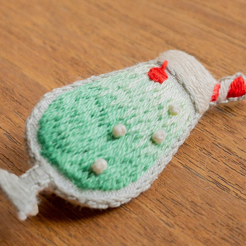 クリームソーダ 手刺繍ブローチ ブローチ さゆき工房 通販｜Creema