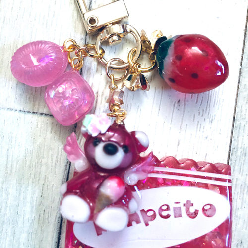 苺尽くし苺ミルクキャンディ♥天使くまちゃんシャカシャカキーホルダー 