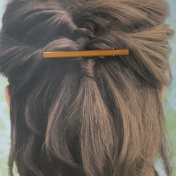 《牛本革》スリムヘアピン　80mm×6mm クリップタイプ　髪留め レザーヘアアクセサリー　ブラック　アプリコット 2枚目の画像
