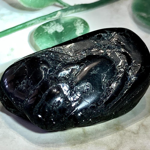 ★特選一石★希少レア☆奇跡の石☆【健康美容の石☆エリートシュンガイトパウダー】❤️ ☆特選一石☆希少レア☆奇跡の癒しの石☆【健康美容の石☆シュンガイト