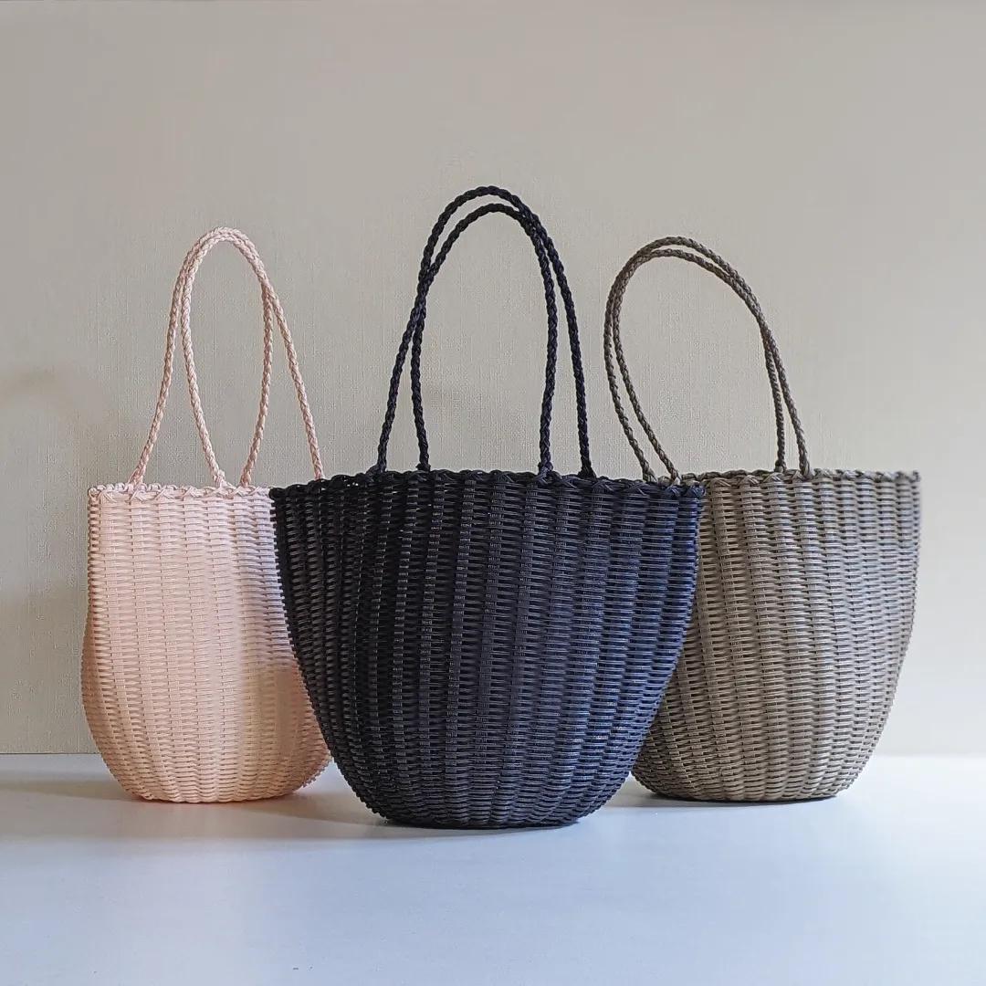 底が丸いカゴバッグ　美品 底が丸いカゴバッグ 美品