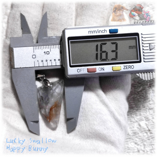 虹入り 鉱石牙 クリスタルファング アフガニスタン産 フローライト