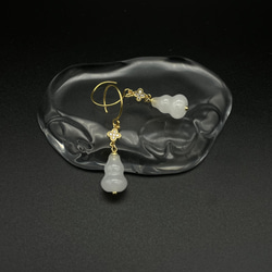 《白玉瓢箪》ピアス　ゴールド　ギフト　中国風　シンプル　　　民族風　天然石　プレゼント　チャイナ　イヤリング　天然素材 11枚目の画像