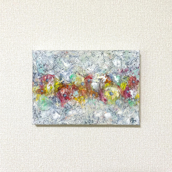 原画 油絵 フラワーライン 花のアート 抽象画  SM/サムホール アイボリー×カラフル モダンアート 1枚目の画像