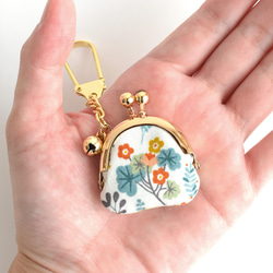 Tiny kiss lock purse keychain "Boranical Flower" G [143] 第3張的照片