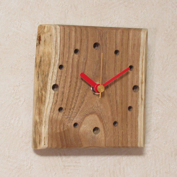 延寿・長寿・安産の木【えんじゅ《延寿・縁授》輪切り】木製時計11（掛け時計） 3枚目の画像