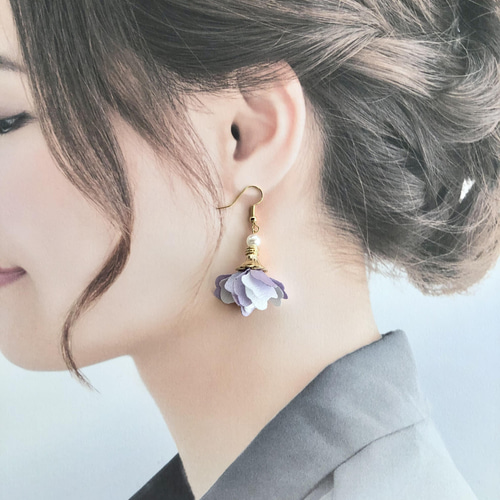 花びら パープル パール 花 フラワー チャーム ゴールド 金