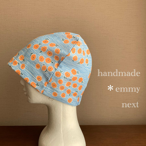 送料無料＊handmadeダブルガーゼ帽子〈Daisy・orange〉おしゃれな医療用帽子　ケアキャップ　室内用帽子 3枚目の画像