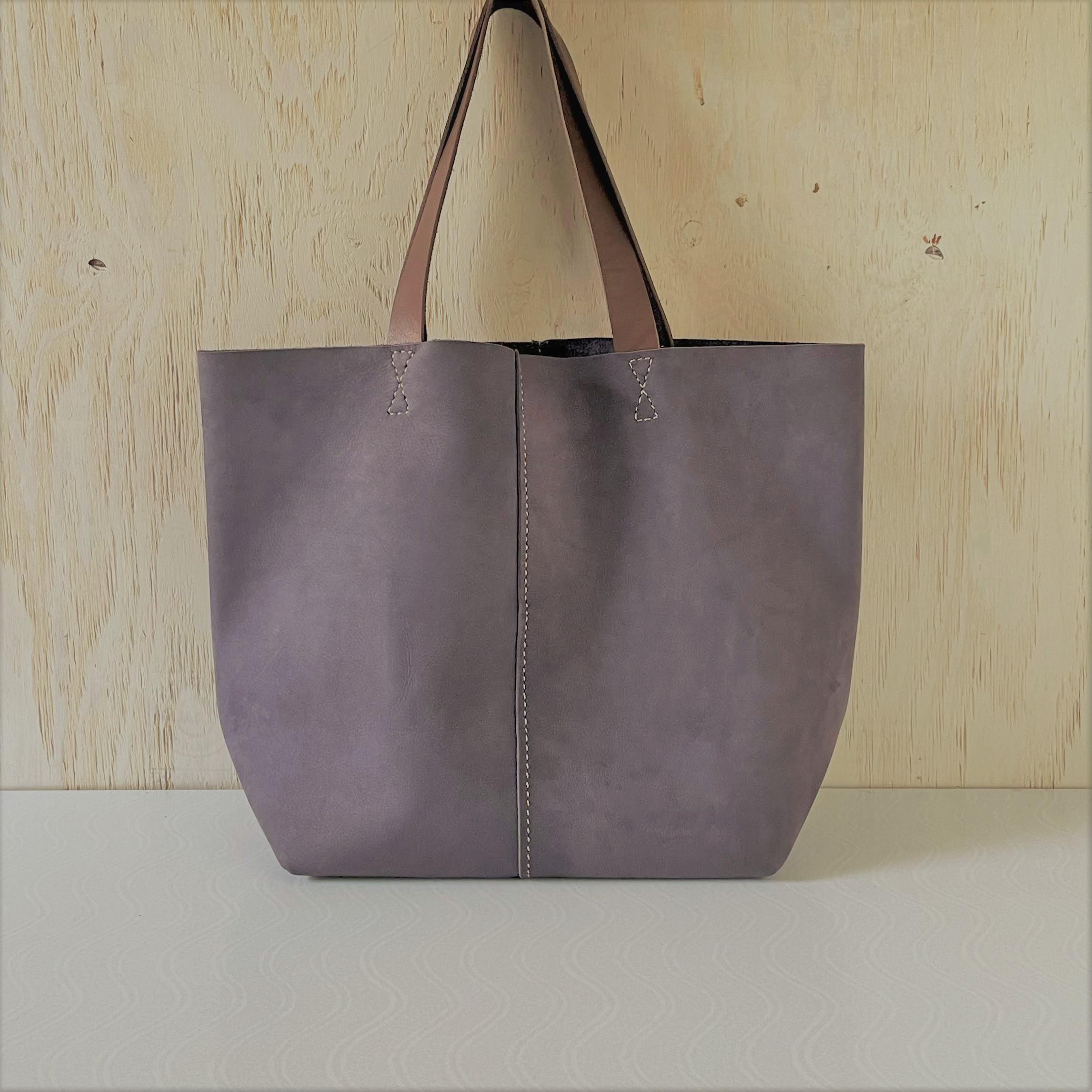 【kululu】本革　グレーヌバックの大きなトート