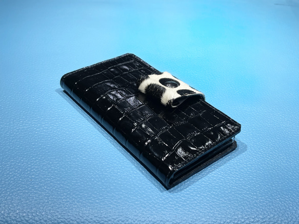【豆太郎さま専用】Xperia XZ  のスマホケースケース　【革　レザー　皮　ハラコ？　個性】 4枚目の画像