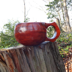 　　花梨の木の一木彫りコーヒーカップ 3枚目の画像