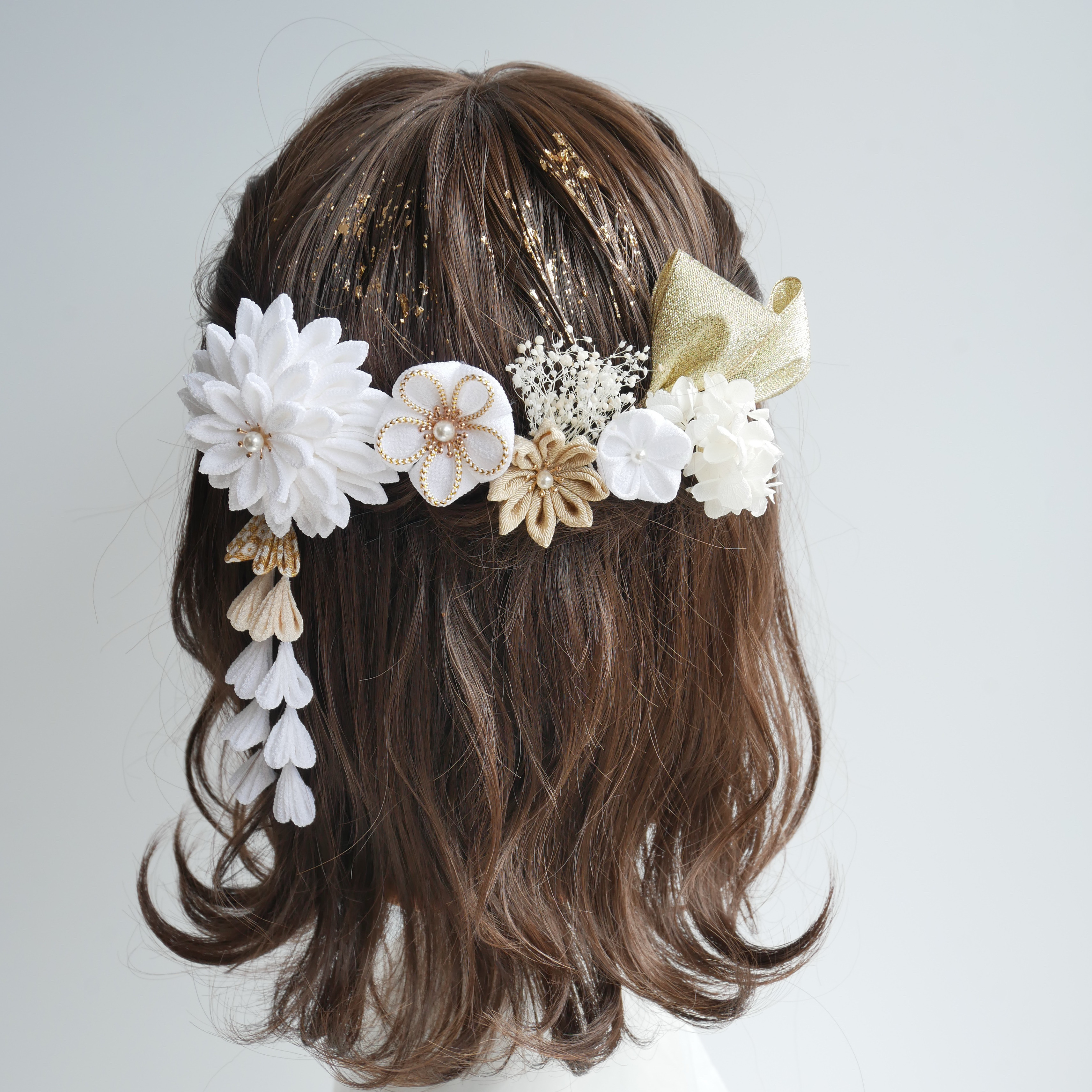 A439 つまみ細工　ドライフラワー　髪飾り　白　卒業式　袴　成人式　振袖　結婚式　和装