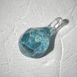 Sea glass pendant　L＊ウォータリーブルー 3枚目の画像