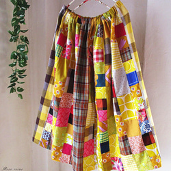 sold ８０cm丈 絵画なパッチワーク ふんわりギャザースカート イエロー カラフルミックス ウエストゴム 4枚目の画像