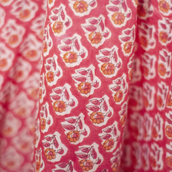 聖誕節禮物 情人節禮物 交換禮物 生日禮物木刻印純棉蝴蝶洋裝 印度有機棉 india blockprint木刻印罩衫-花 第15張的照片