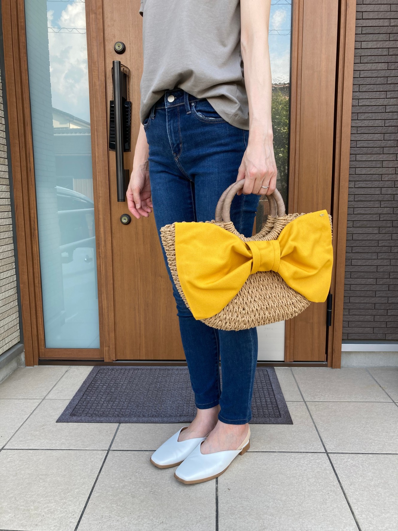 大きいリボンがかわいい♡カゴ風バッグ　サンドベージュ　My name bag カゴバッグ　リボンバッグ