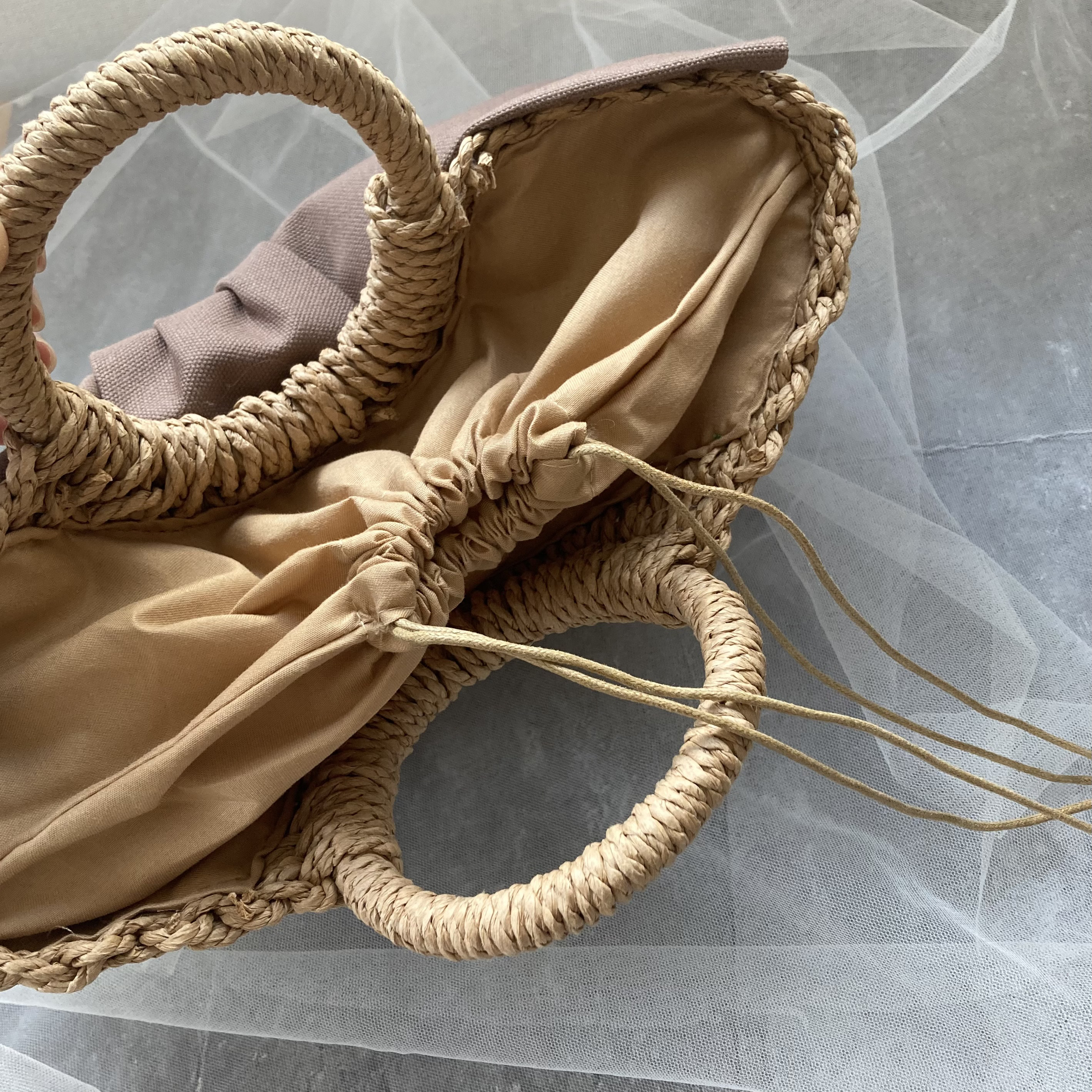 大きいリボンがかわいい♡カゴ風バッグ　サンドベージュ　My name bag カゴバッグ　リボンバッグ