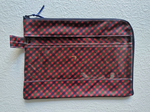 仕切りつきA5　L字クリアポーチ　ファミリアチェック♡　連絡帳　書類　お着換え　トラベル　お稽古　お受験 2枚目の画像