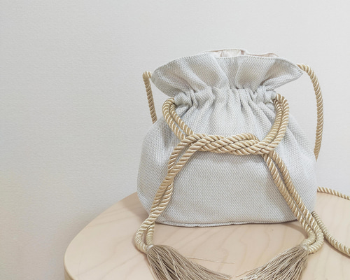 【美品】ピッピシック⭐️かごバッグ 巾着 カラフル ボーダー タッセル 美品】ピッピシック⭐️かごバッグ 巾着 カラフル ボーダー タッセル